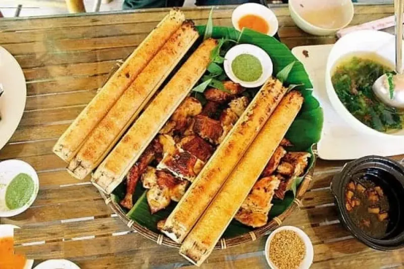 Cơm Lam Định Hóa hấp dẫn du khách