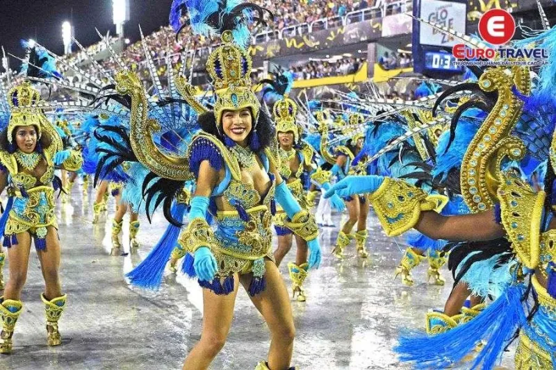 Mãn nhãn với vũ điệu Samba quyến rũ tại Sambodromo