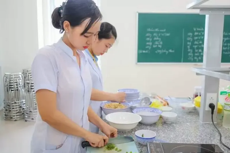 Quản lý tài nguyên và môi trường - khối b01 gồm những ngành nào