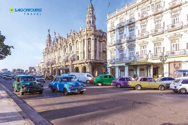 Thành phố La Havana bên bờ biển xanh ngát