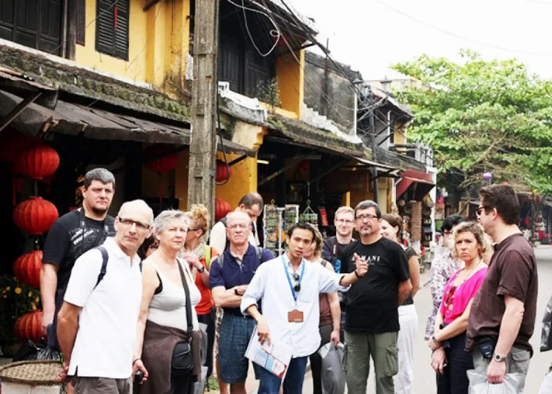 Tiếng Anh chuyên ngành du lịch