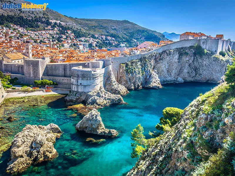 Vẻ đẹp kiêu sa của Dubrovnik - viên ngọc biển Adriatic