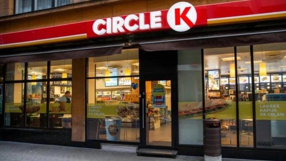 cua hang circle k dong khach 6959aa57 1