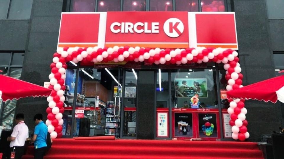 Mặt ngoài cửa hàng Circle K Hà Nội